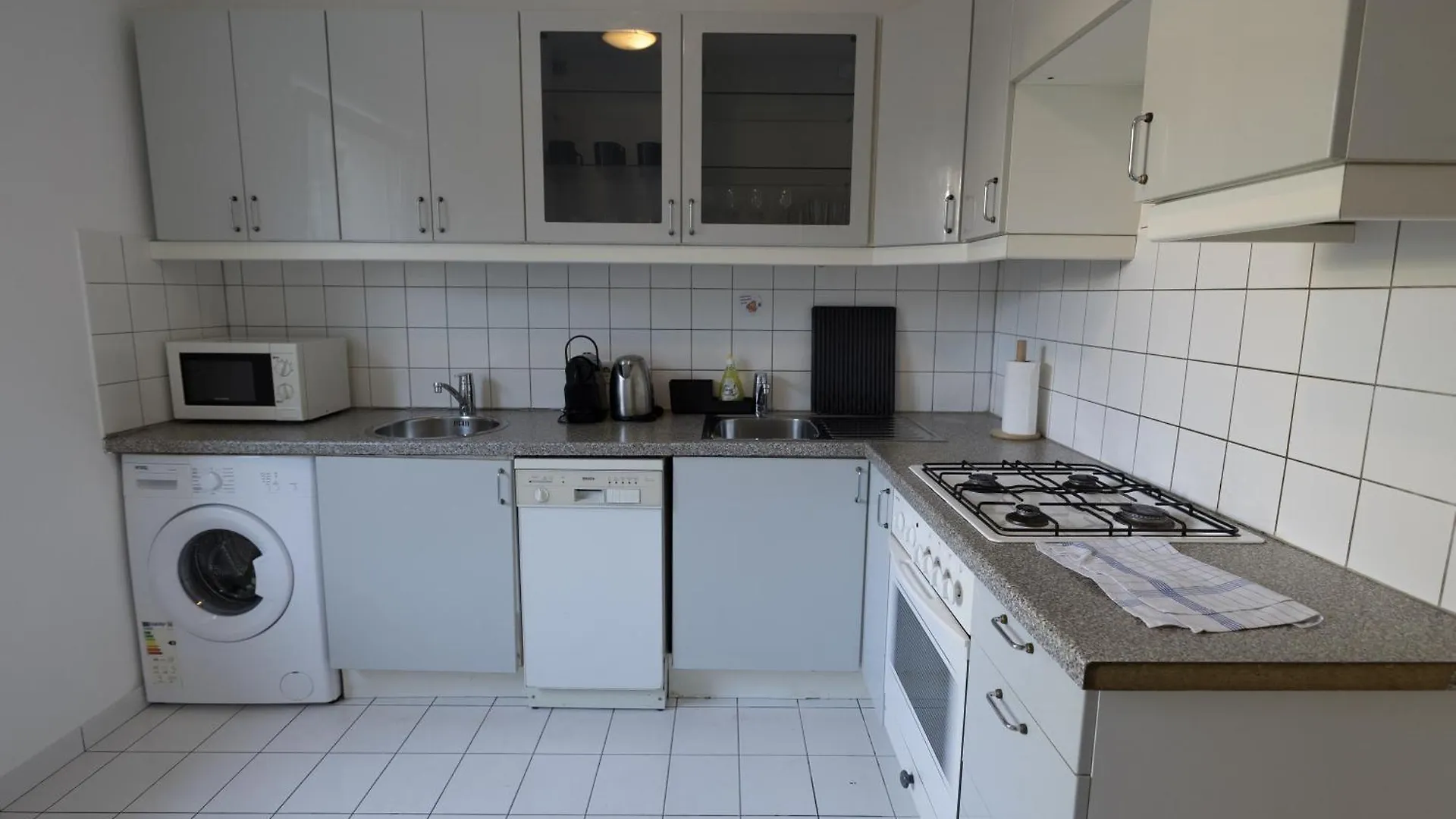 וינה Retro Apartment In The City Center.